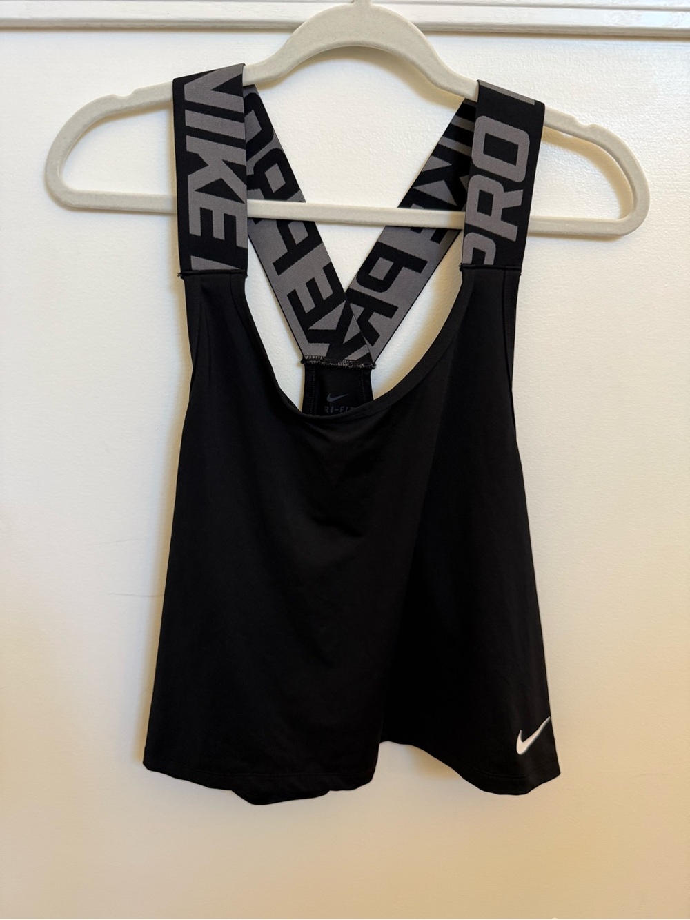 Nike Pro Dri-FIT Training Tank | Women’s M | Cross-back Elastic Straps